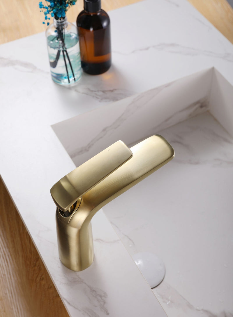 Single Handle One Hole Brass Vanity Sink Faucet With Round Spout