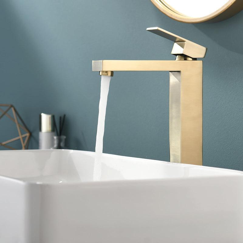 Single Handle Single Hole Bathroom Faucet in Brushed Gold